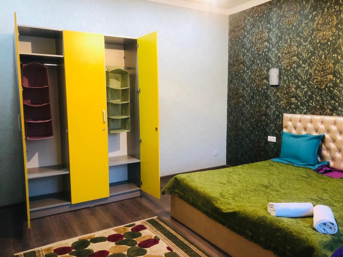 בישקק Sweet Home Hostel מראה חיצוני תמונה
