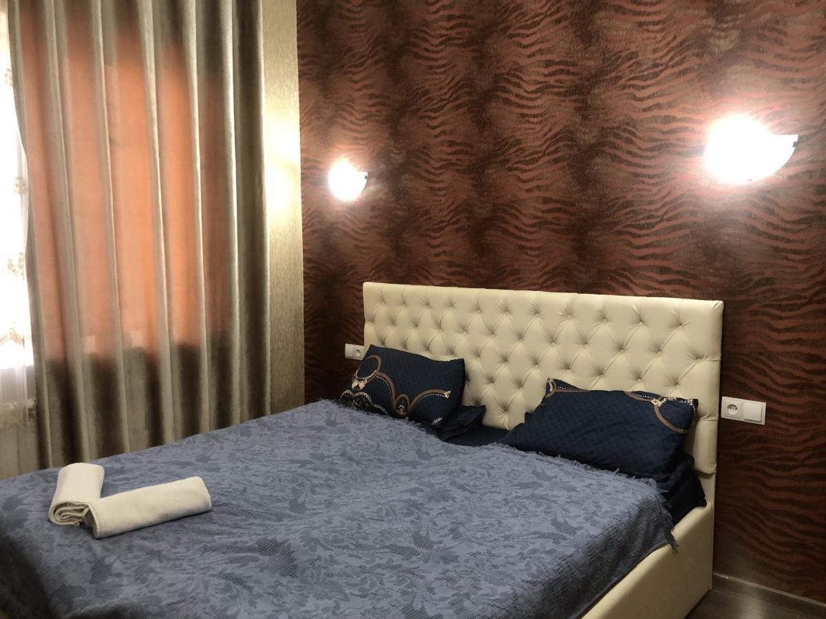 בישקק Sweet Home Hostel מראה חיצוני תמונה