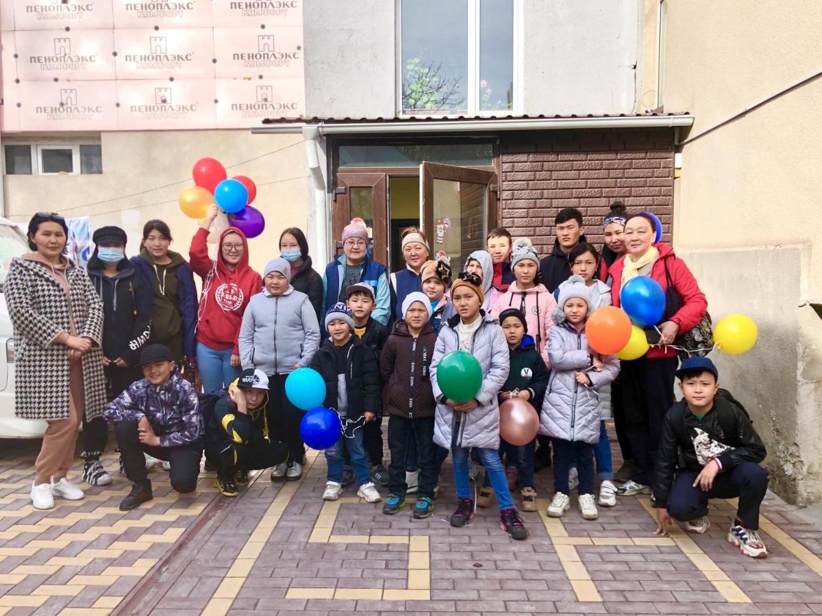 בישקק Sweet Home Hostel מראה חיצוני תמונה